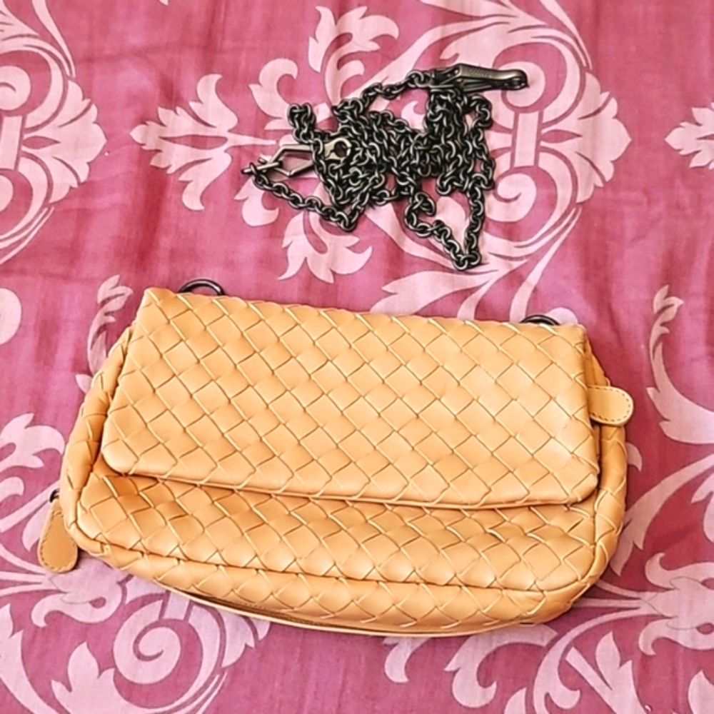 Bottega veneta mini chain bag